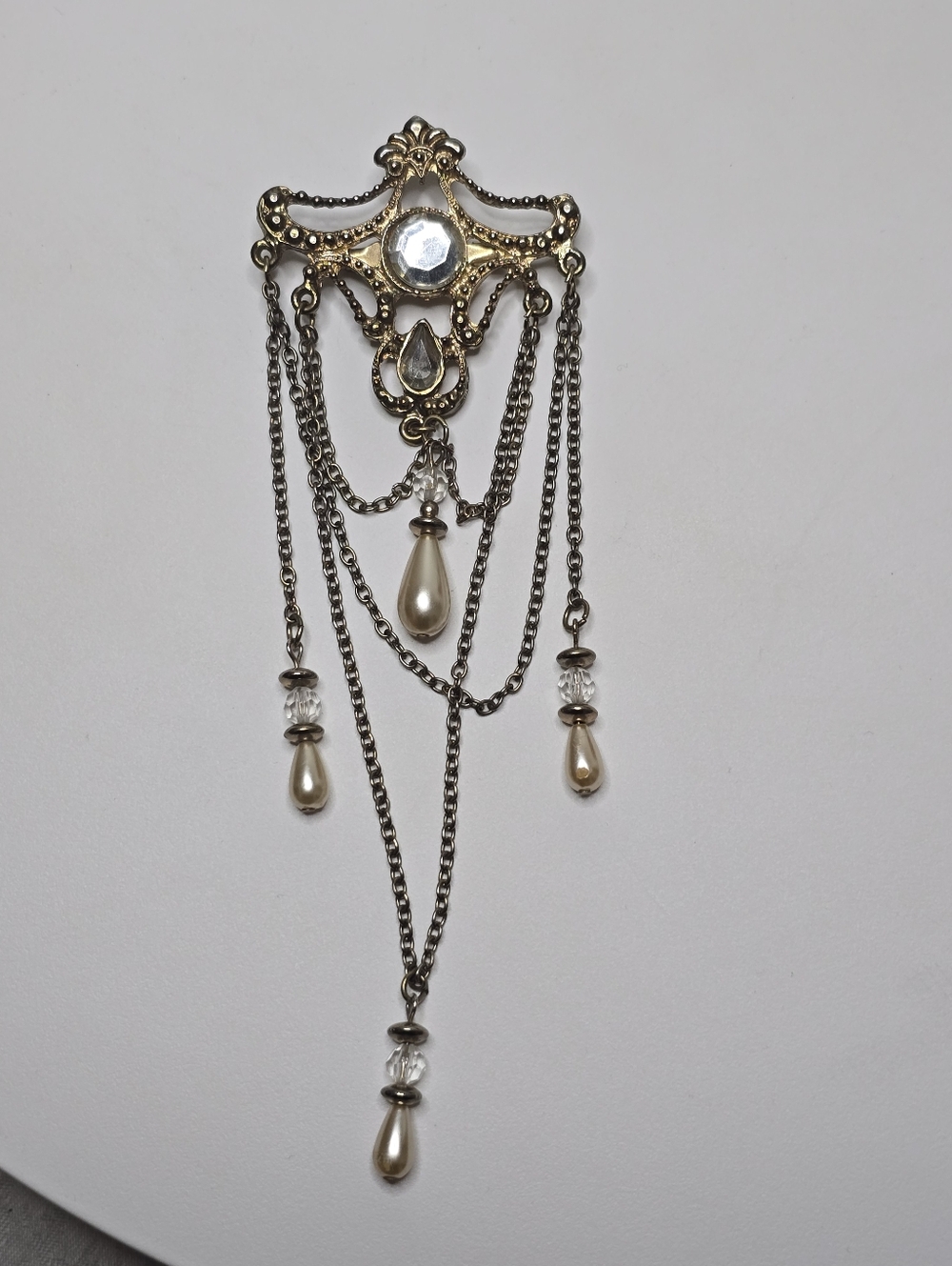Vintage Victorian-Style Faux Pearl Chandelier Dangle Pin Brooch
